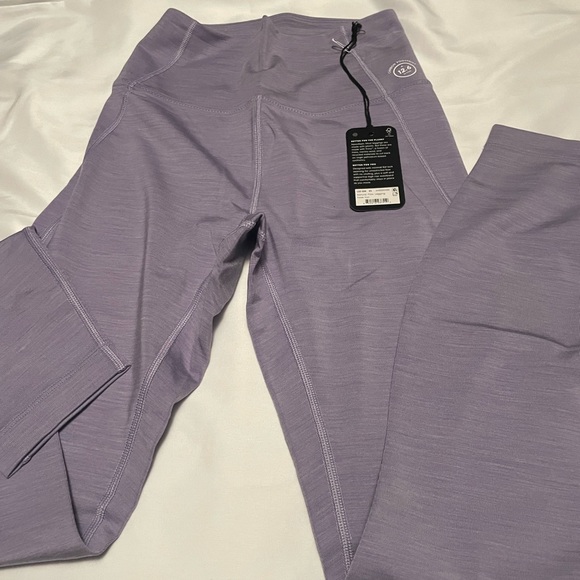 31AB.- Allbirds Natural Flow Legging. - Picture 1 of 3